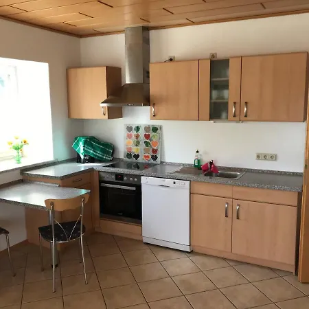 Ferienwohnung Familie Nahrstedt Erdgeschoss * Loebau