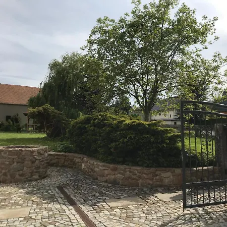Ferienwohnung Familie Nahrstedt Erdgeschoss Loebau