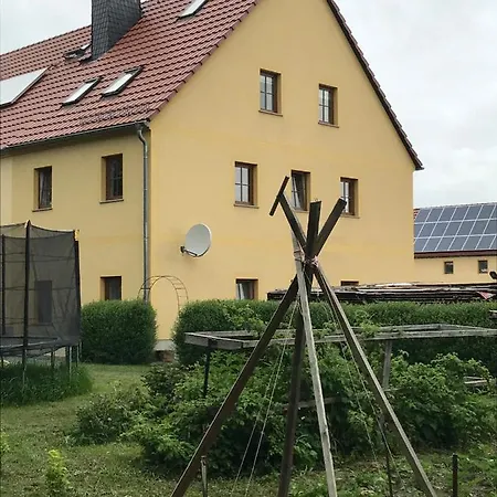 Ferienwohnung Familie Nahrstedt Erdgeschoss Loebau